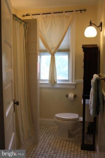 163 V St NE, Washington, DC 20002 photo 11
