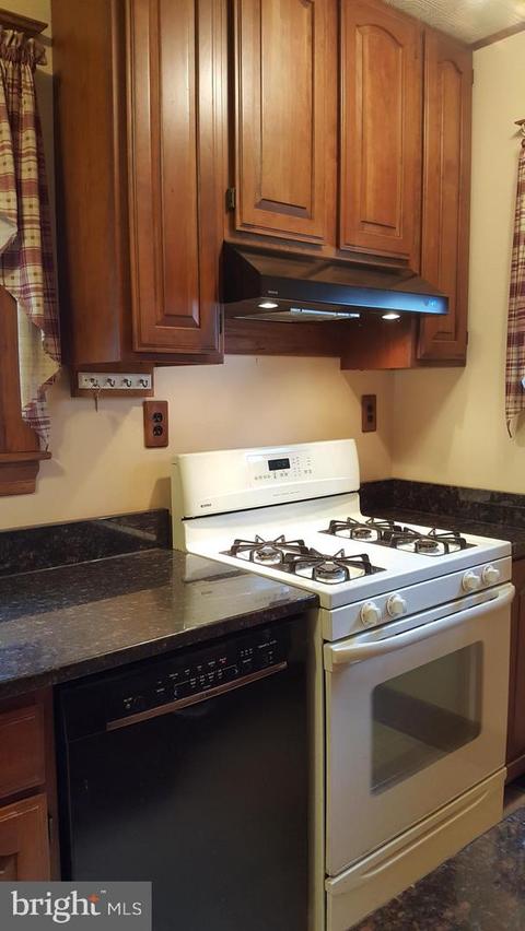 5520 Link Ave, Halethorpe, MD 21227 photo 14