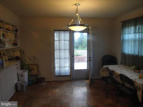 7709 Jervis St, Springfield, VA 22151 photo 5