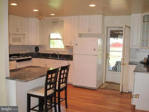 7301 Loisdale Rd, Springfield, VA 22150 photo 1