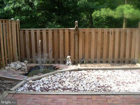 7831 Wintercress Ln, Springfield, VA 22152 photo 1