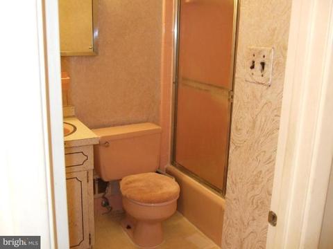 2832 Vixen Ln, Silver Spring, MD 20906 photo 1