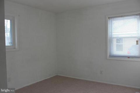 7433 Long Pine Dr, Springfield, VA 22151 photo 11