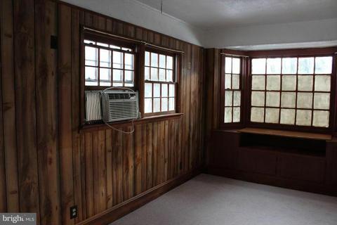 7433 Long Pine Dr, Springfield, VA 22151 photo 9