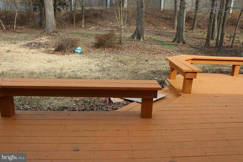 7433 Long Pine Dr, Springfield, VA 22151 photo 17