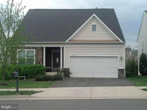 13069 Ormond Dr, Bristow, VA 20136 photo 1
