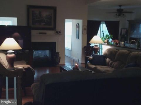 13069 Ormond Dr, Bristow, VA 20136 photo 5