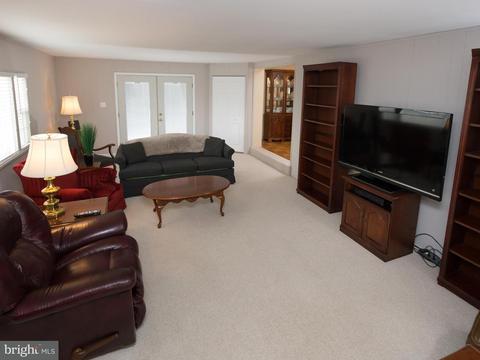 5227 Milland St, Springfield, VA 22151 photo 11