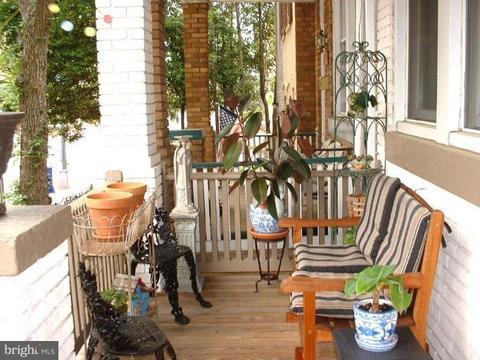 904 I St SE, Washington, DC 20003 photo 3
