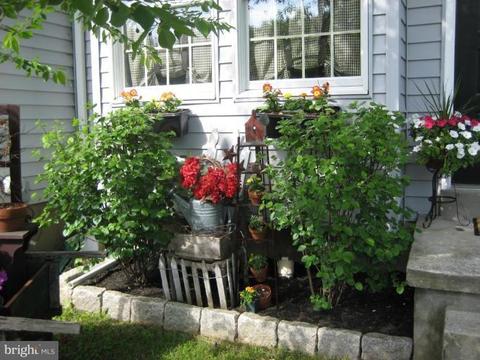 948 Sugar Maple St, Hampstead, MD 21074 photo 3