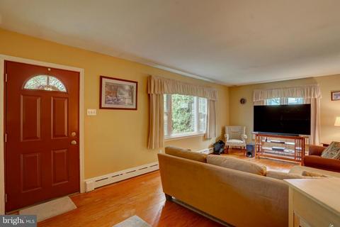 614 Brunnerville Rd, Lititz, PA 17543 photo 4