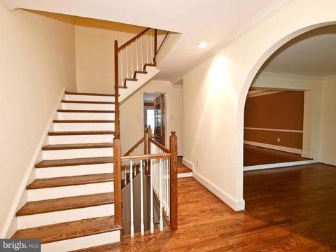 7279 Evans Mill Rd, Mclean, VA 22101 photo 4