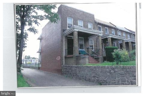 1719 C St SE, Washington, DC 20003 photo 2