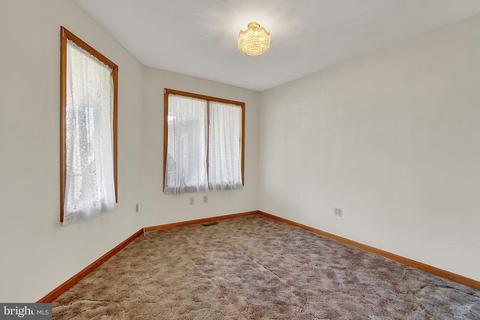 2328 Golf View Ln, Hampstead, MD 21074 photo 12