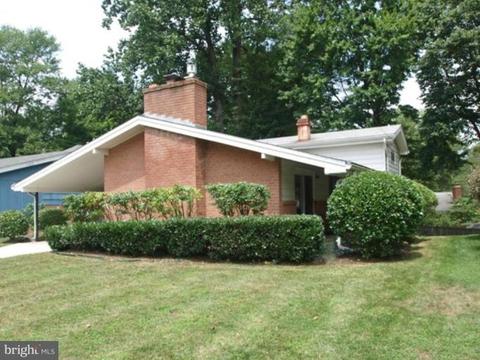 717 Belgrade Rd N, Silver Spring, MD 20902 photo 1