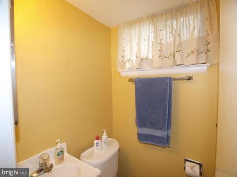 717 Belgrade Rd N, Silver Spring, MD 20902 photo 23