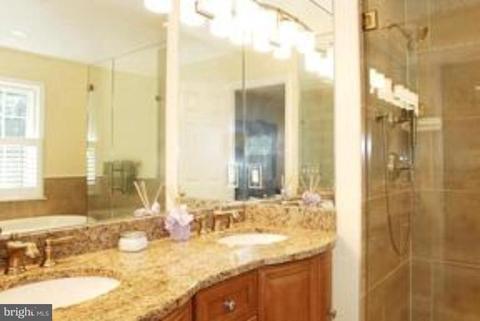 12621 Billington Rd, Silver Spring, MD 20904 photo 5