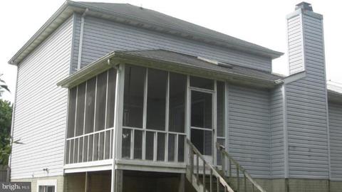 234 Thames Dr, Frederick, MD 21702 photo 2