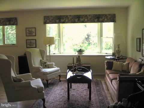1410 Mimosa Ln, Silver Spring, MD 20904 photo 3