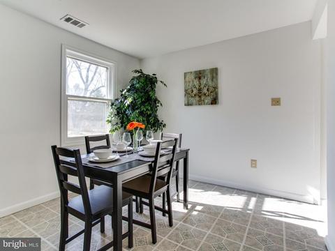 117 Forrest St, Manassas Park, VA 20111 photo 10