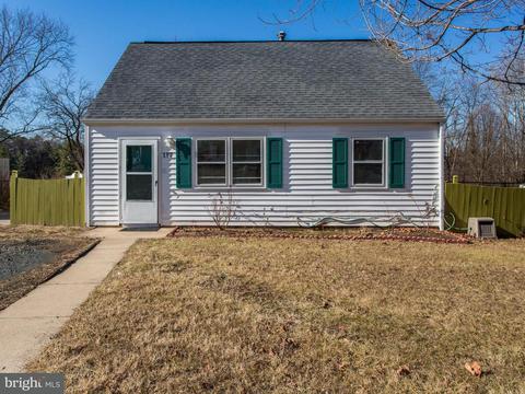 117 Forrest St, Manassas Park, VA 20111 photo 2