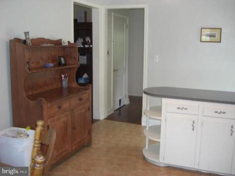 142 Smith Ave, Westminster, MD 21157 photo 12
