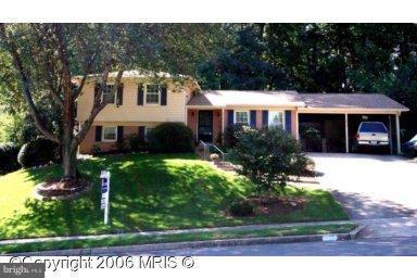 6214 Duntley Pl, Springfield, VA 22152 photo 2