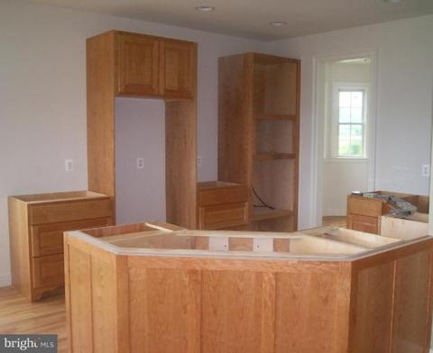 3854 Leeds Manor Rd, Markham, VA 22643 photo 6