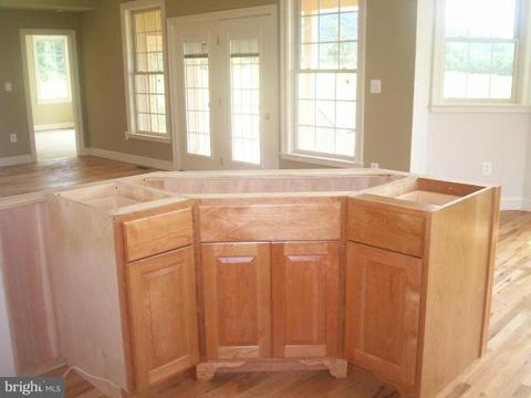 3854 Leeds Manor Rd, Markham, VA 22643 photo 16