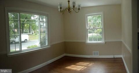 10310 Ridgemoor Dr, Silver Spring, MD 20901 photo 3