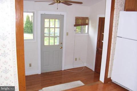 1258 Spring Hill Rd, Mclean, VA 22102 photo 8