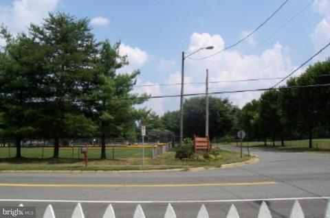 1258 Spring Hill Rd, Mclean, VA 22102 photo 14