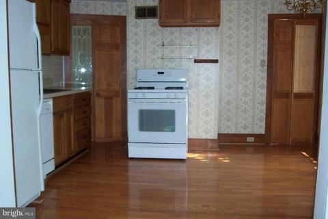 1258 Spring Hill Rd, Mclean, VA 22102 photo 7