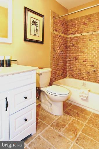 213 Rose St N, Baltimore, MD 21224 photo 5