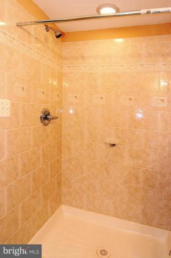 213 Rose St N, Baltimore, MD 21224 photo 6
