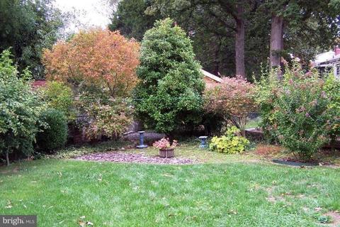 1603 Gridley Ln, Silver Spring, MD 20902 photo 2
