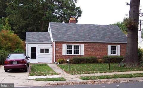 1603 Gridley Ln, Silver Spring, MD 20902 photo 1