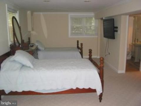 5505 Hinton St, Springfield, VA 22151 photo 10