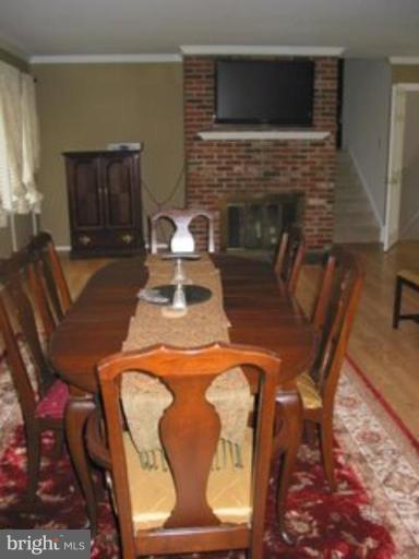 5505 Hinton St, Springfield, VA 22151 photo 3