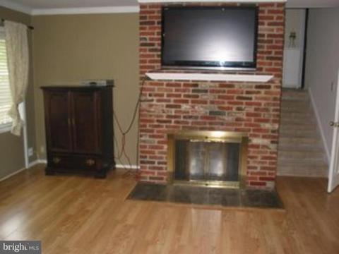 5505 Hinton St, Springfield, VA 22151 photo 4