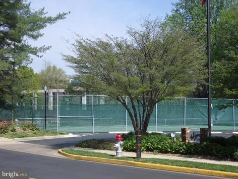 7720 Tremayne Pl #307, Mclean, VA 22102 photo 11