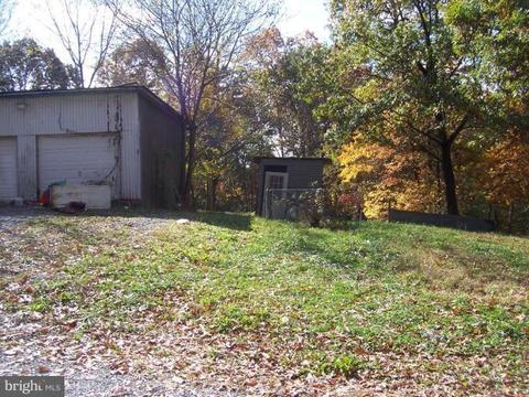 93 Chive Ln, Falling Waters, WV 25419 photo 5
