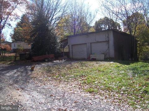 93 Chive Ln, Falling Waters, WV 25419 photo 6