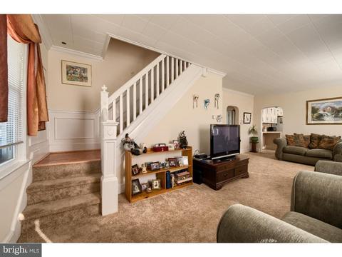 100 Grant St, Riverside, NJ 08075 photo 5