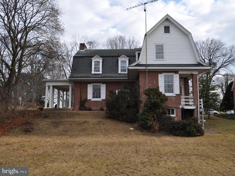 146 Willis St, Westminster, MD 21157 photo 2