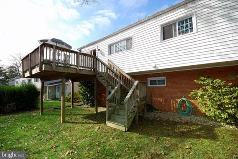 1311 Macbeth St, Mclean, VA 22102 photo 2