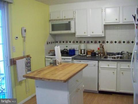 532 Logan St, Frederick, MD 21701 photo 4
