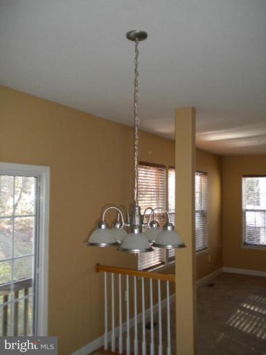 8903 Sumner Grove Dr, Laurel, MD 20708 photo 2