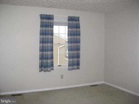 173 Applegate Dr, Sterling, VA 20164 photo 14