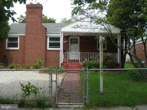 302 Indian Spring Dr, Silver Spring, MD 20901 photo 1